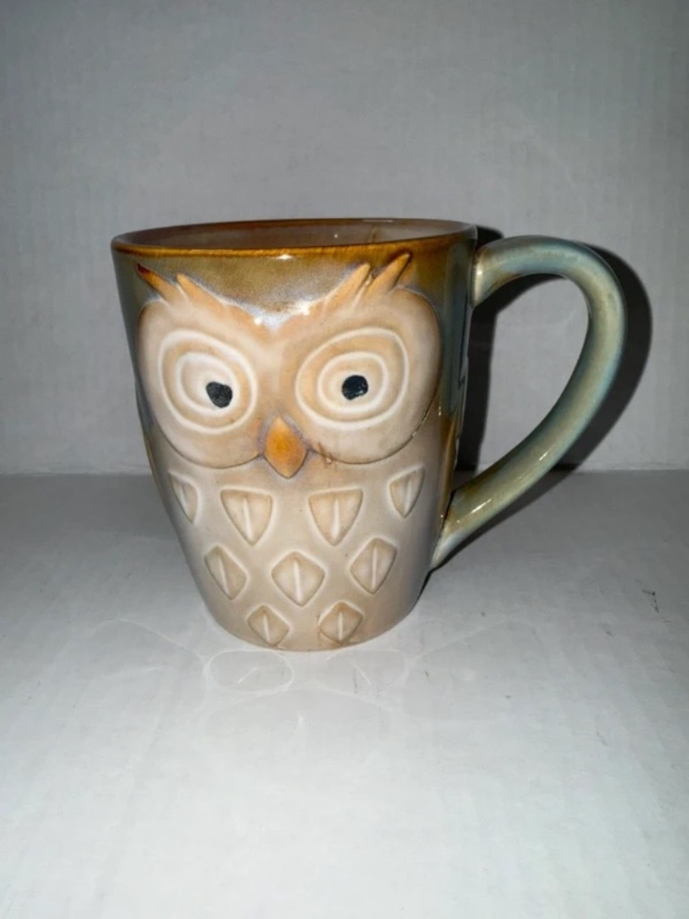 Gibson Home Owl City Mug Ceramic Stoneware Embossed Brown Green Coffee Cup 17oz
